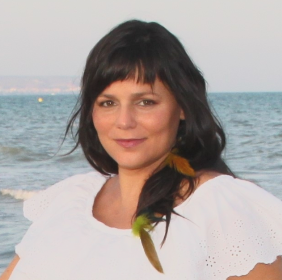 Leixuri Peinado Lozano